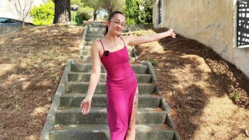 Ruby, 24 years old, from Nîmes